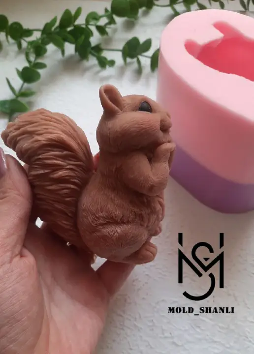 قالب سیلیکونی سنجاب برای شمع سازی و رزین