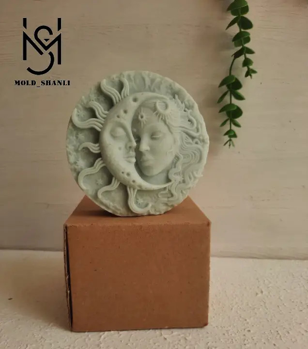 قالب سیلیکونی ماه و چهره برای شمع سازی و رزین