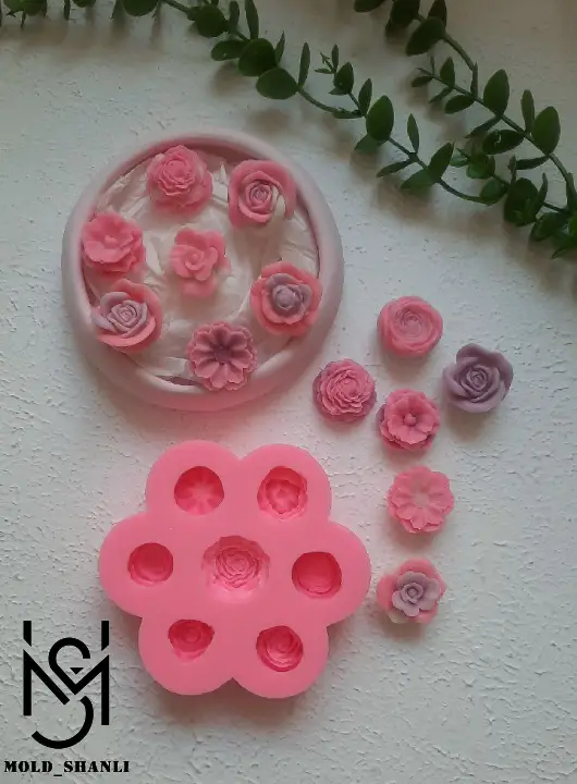 قالب سیلیکونی 7گل برای شمع سازی و رزین