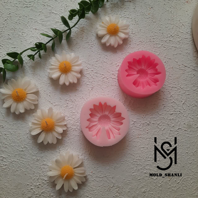 قالب سیلیکونی گل بابونه 5.5 سانت برای شمع سازی و رزین