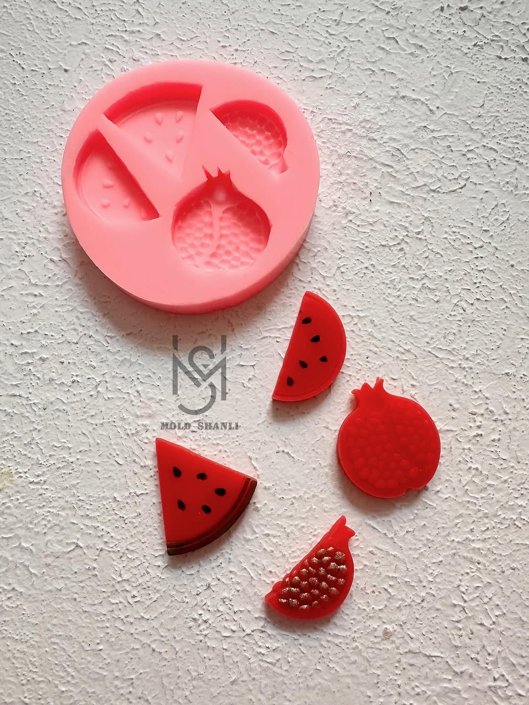 قالب سیلیکونی برش هندوانه و انار برای شمع سازی و رزین