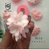 قالب سیلیکونی شکوفه سه گل برای شمع سازی و رزین