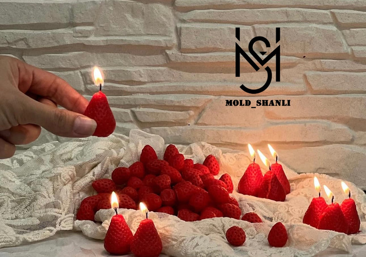 قالب سیلیکونی توت فرنگی ۳.۵ سانت برای شمع سازی و رزین