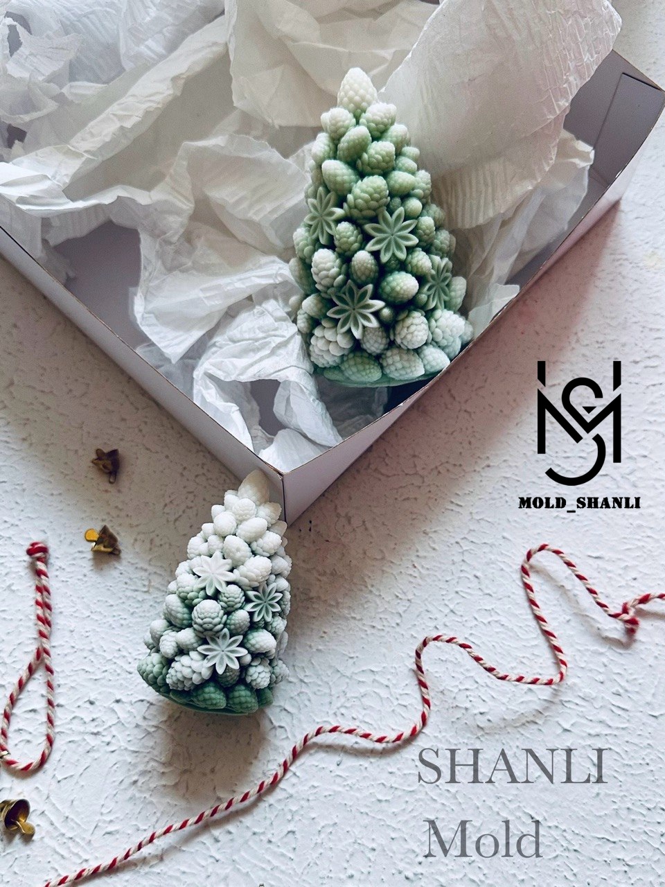 قالب سیلیکونی کاج بلوطی برای شمع سازی و رزین